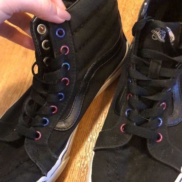 Hightop Black canvas Vans with Leather Insides & Iridescent Lace Holes Sample - Picture 3 of 8